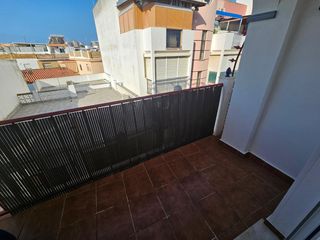 Miete Etagenwohnung  Calle carpa. Alquiler de piso de larga duración, en punta umbria, huelva.