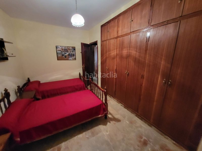 Foto 54a83f54-6214-4cdd-b2b5-e4d238289ec7. Chalet  indepemdiente con parcela de 5.000 m2 en Cáceres