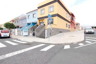 Dplex en Cruce de Arinaga. Vt6108. fantstico dplex en venta en el cruce de arinaga.