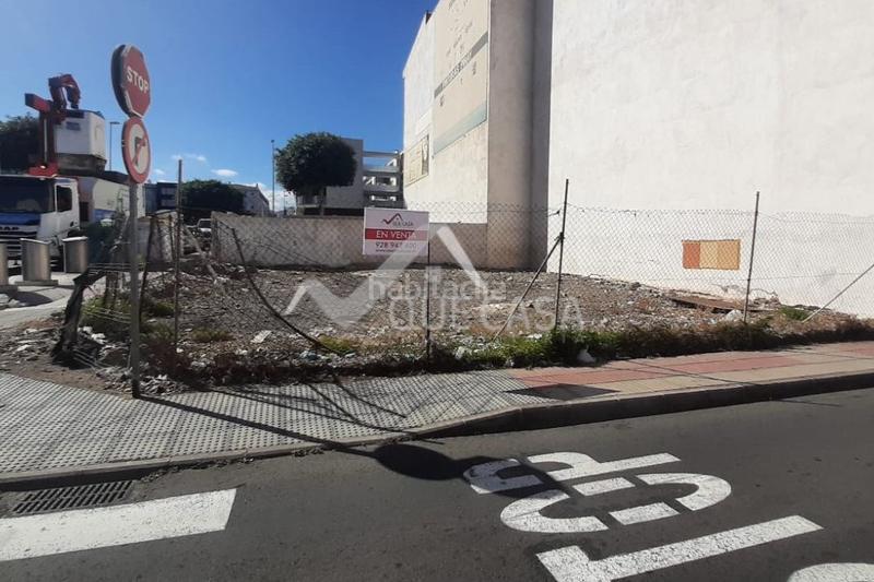 Foto ec06ae34-f6e2-43aa-a689-d0e67aaf1c90. Terreny residencial a Vecindario - El Doctoral - Cruce de Sardina Santa Lucía de Tirajana