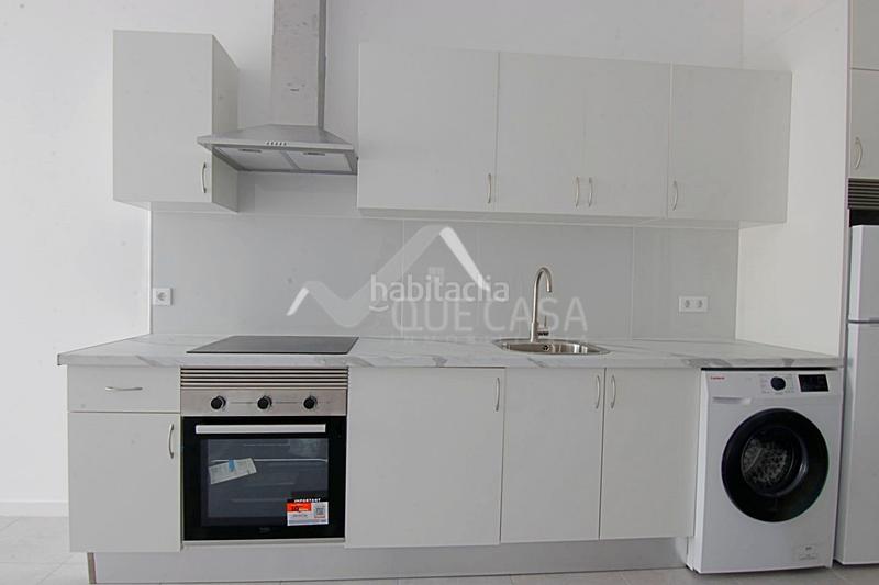 Foto 12a9307a-8c71-40d4-b3e8-f57fc0e161e6. Rent studio in Castillo del Romeral - Juan Grande San Bartolomé de Tirajana