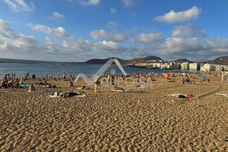 Miete Etagenwohnung in Santa Catalina - Canteras. Alq2323. céntrica vivienda amueblada en las canteras.