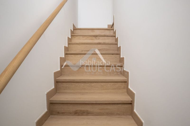 Foto 2ba6e1c0-c02b-4b46-8cac-306e893becac. Lloguer dúplex amb aparcament a Playa de Arinaga Agüimes