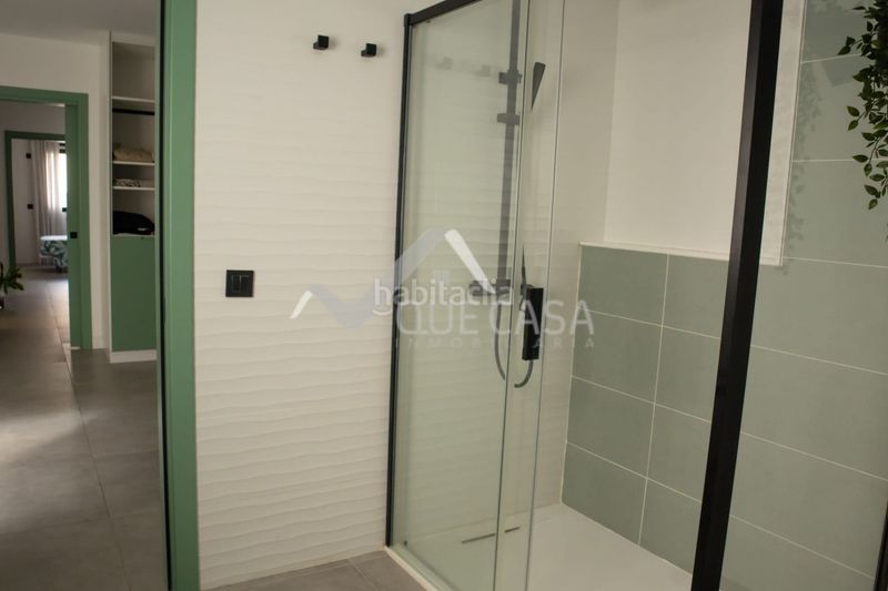 Foto 8cce4eb3-5e25-4da3-b7f1-3daf7c7b56df. Lloguer dúplex amb aparcament a Playa de Arinaga Agüimes