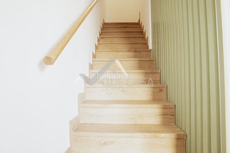 Foto ce340bf5-d27b-43aa-ae8e-68a6307ebe83. Lloguer dúplex amb aparcament a Playa de Arinaga Agüimes