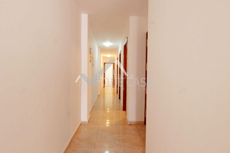 Foto 49c68cfe-3434-45ce-b7de-8e0ec6da84fb. Pis a Ingenio pueblo Ingenio