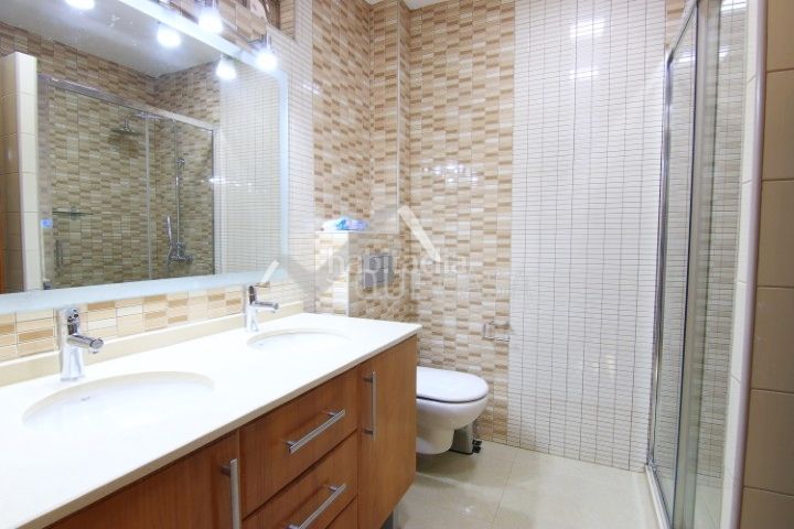 Foto 659daf5b-fa12-4187-a490-eaac80ecb1bc. Rent flat in Burrero Ingenio