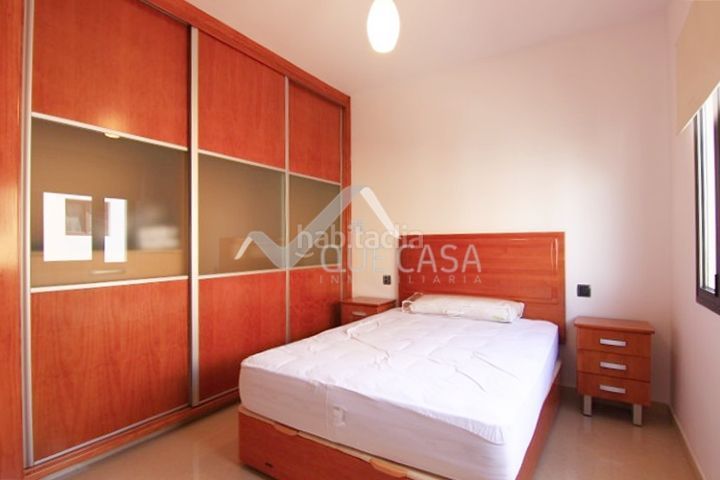 Foto a51d628f-5c7e-4060-9f20-7f2aa42eea8a. Rent flat in Burrero Ingenio