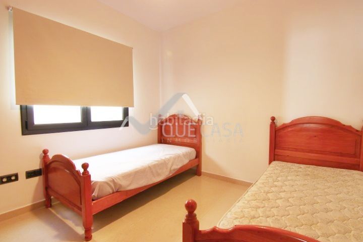 Foto be0c2075-3f95-41eb-98a2-5c29600eb92b. Rent flat in Burrero Ingenio