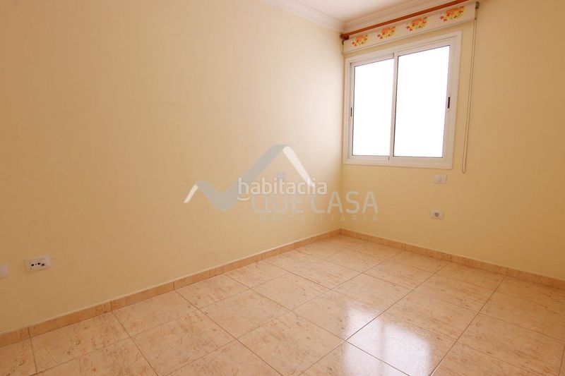 Foto b711df7e-2095-44d1-bdaf-193cdc4eadef. Pis a Ingenio pueblo Ingenio