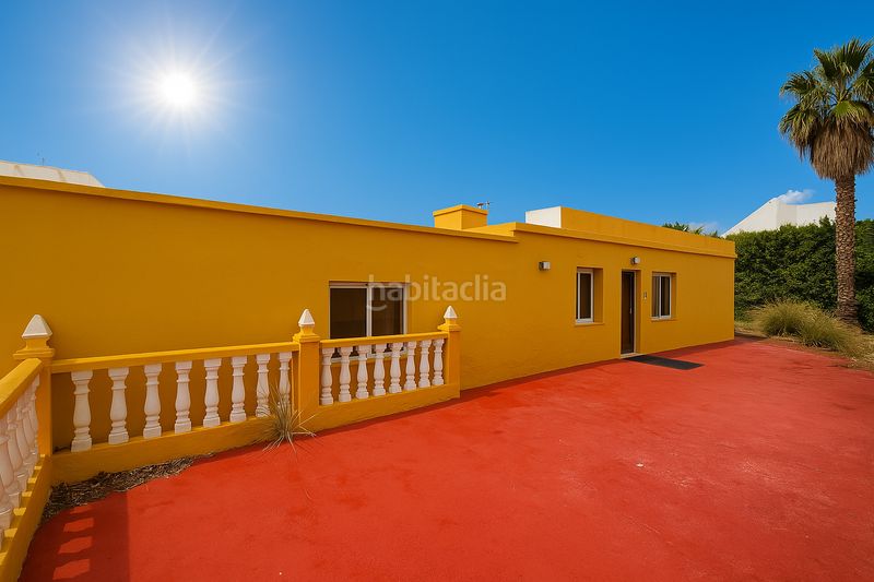 Foto 847022c0-a183-48e6-92a8-7cb461afef79. Chalet en calle del calvario 27 en Centro Güímar