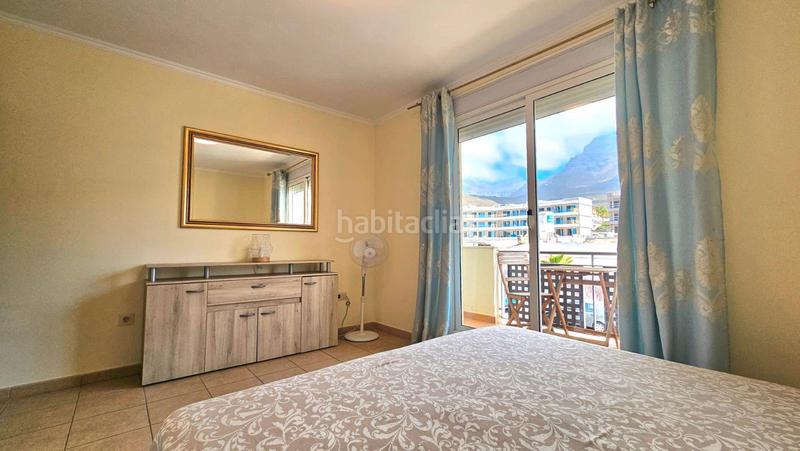 Foto a28571a5-0750-4e93-9c6d-94ec1f57a988. Casa adossada amb aparcament piscina a Playa Fañabé Alto Adeje