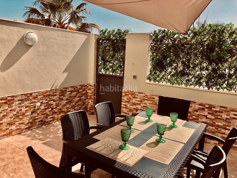 Foto eac058f2-3f30-4f29-86d4-aa9330a29f0a. Casa adossada amb aparcament piscina a Playa Fañabé Alto Adeje