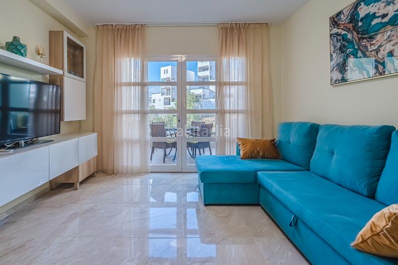 Foto bfdb72aa-a190-4fb0-b48a-727189154127. Piso  de lujo al lado del mar en Torviscas Bajo Adeje