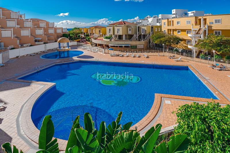 Foto c7f80ed2-2ef3-4d3f-847b-52129c999621. Piso  de lujo al lado del mar en Torviscas Bajo Adeje