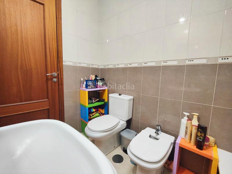 Foto 5265de51-405e-43aa-bd3e-2e1c637323d0. Casa a schiera in calle avellano 16 in La Laguna San Cristóbal de La Laguna