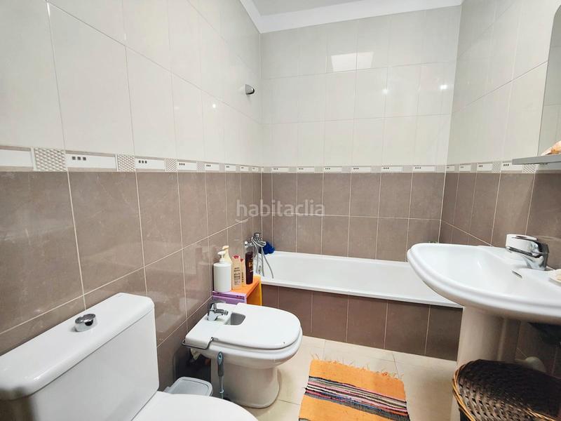 Foto 2fa97009-f57e-4f01-b499-a4c96b3d49a6. Casa adossada a calle avellano 16 a La Laguna San Cristóbal de La Laguna