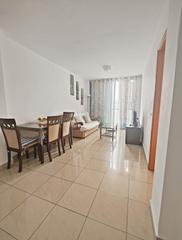 Etagenwohnung in Calle almirante cervera 7