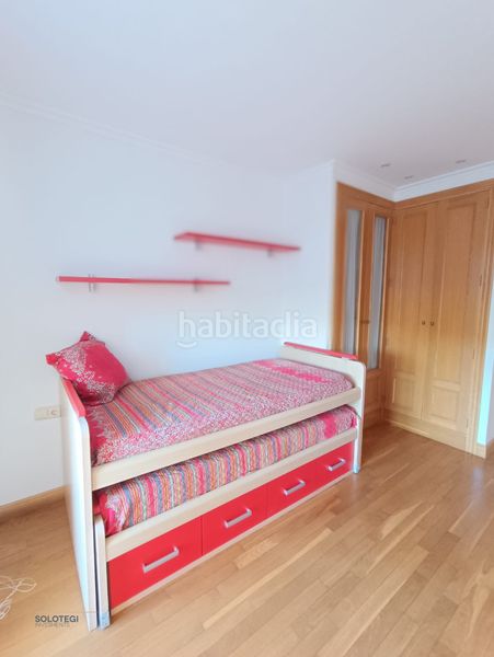 Foto c6874b70-6549-47b3-93ca-1b2f20c1ef25. Lloguer pis a kalezar auzoa 7 a Usurbil