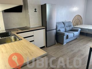 Affitto Monolocale in Calle del doctor ingram 8. Piso estudio, mínimo 1 año