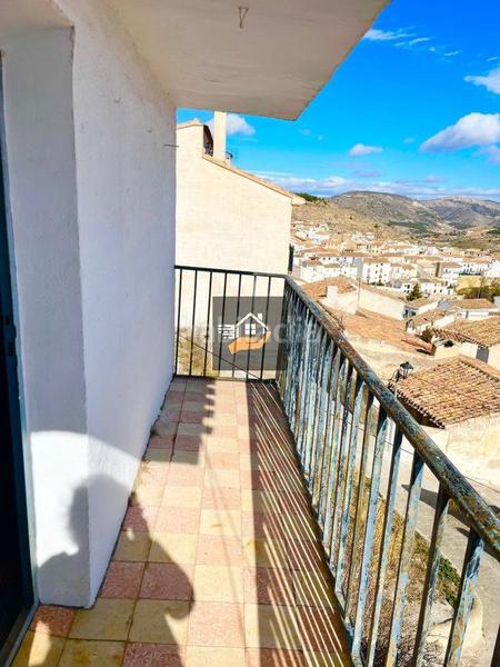 Foto 9288384d-45b6-4d14-97f6-c841999182bd. Casa adosada  en venta en vélezblanco, 4 dormitorios. en Vélez - Blanco