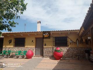 Xalet a Llano de Brujas. Chalet en venta en llano de brujas, 4 dormitorios.