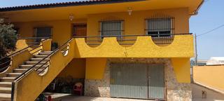 Xalet en Llano de Brujas. Chalet en venta en llano de brujas, 6 dormitorios.