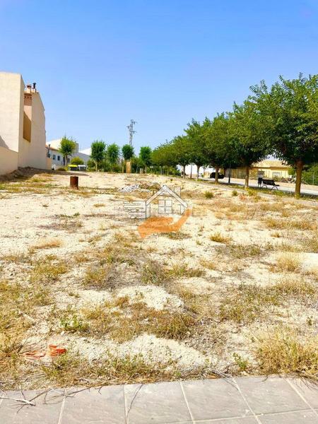 Foto a8c2c95f-ef1c-465a-9d53-76a551909d76. Terreny residencial a Vélez - Rubio