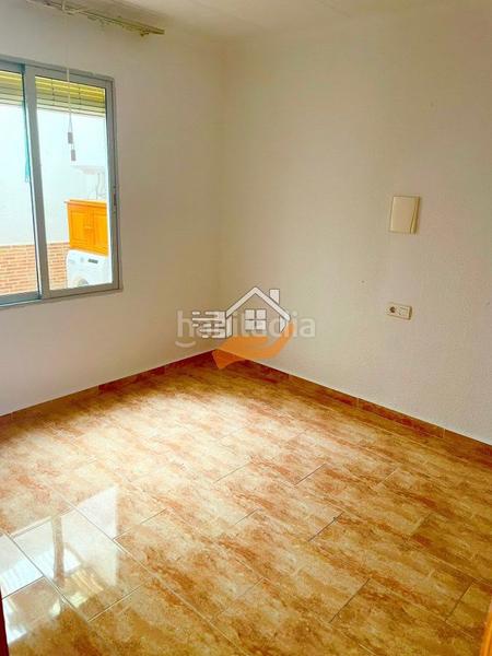 Foto 767bb60d-48a3-4005-9382-16dd82fed3bc. Reihenhaus mit parking in Oria