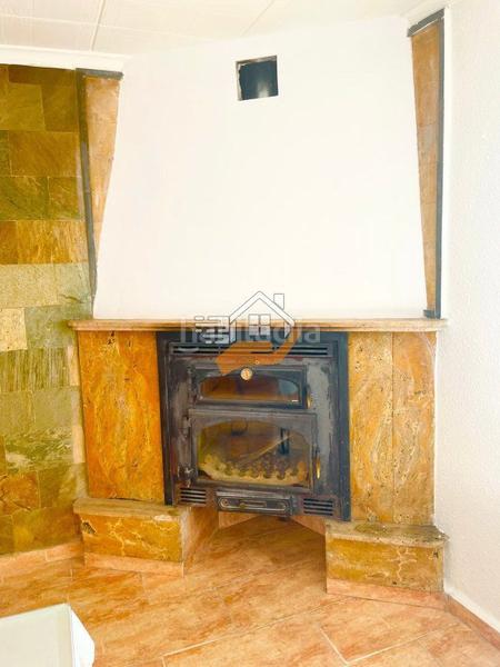 Foto 9d4a74fb-ab60-498a-868a-b2c2b4244a04. Reihenhaus mit parking in Oria