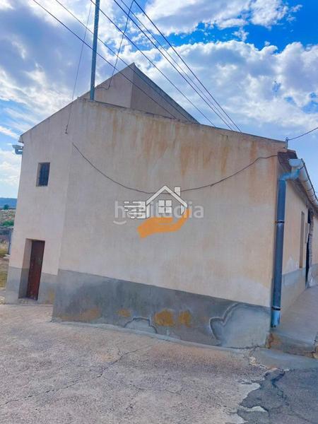 Foto 0d12f53f-0678-4e03-9beb-4f191346ed24. Casa amb aparcament a Abanilla