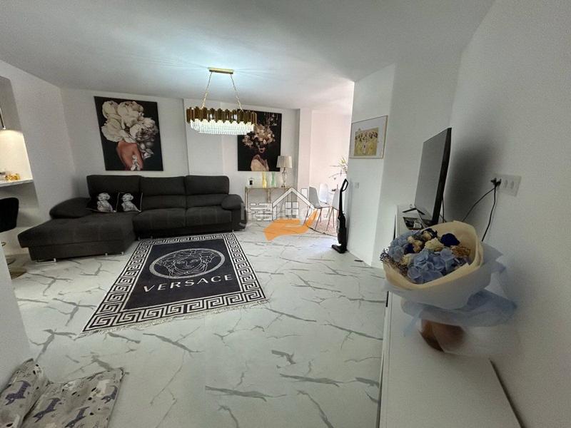 Foto 29fe2986-5b81-4d33-96a7-381708d5a9f8. Apartment with heating parking in Zona Playa del Cura Torrevieja