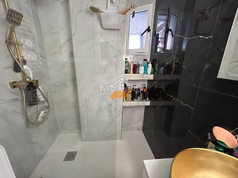 Foto 302e3244-ed35-4660-a245-4d65098d92cb. Apartment with heating parking in Zona Playa del Cura Torrevieja