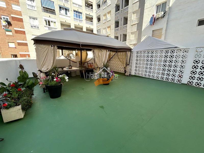 Foto 35fc1990-1ee0-4fb6-abf5-7dda87869524. Apartment with heating parking in Zona Playa del Cura Torrevieja