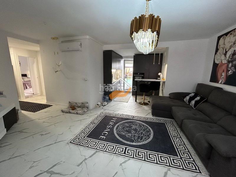 Foto f5ed4cb3-3b89-4737-b1f8-706e71dd54fc. Apartment with heating parking in Zona Playa del Cura Torrevieja