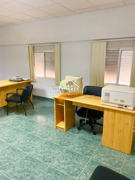 Foto 063018d7-5f73-445c-839c-f97257256d73. Bâtiment à usage industriel dans Vélez - Rubio