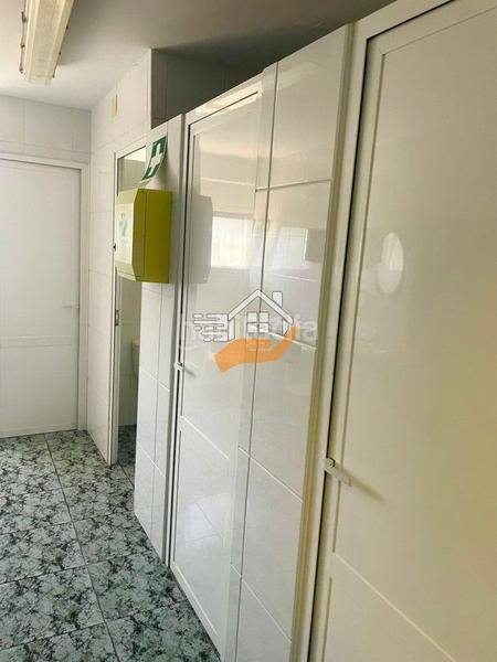 Foto 3655ee84-3073-4b98-8fda-5ba09dc558af. Bâtiment à usage industriel dans Vélez - Rubio