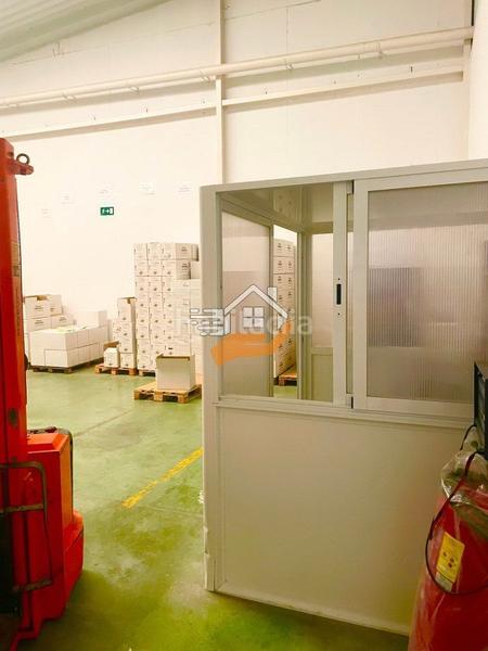 Foto 3918ae9c-ed4f-4eba-8f4c-ed281193e9e9. Bâtiment à usage industriel dans Vélez - Rubio