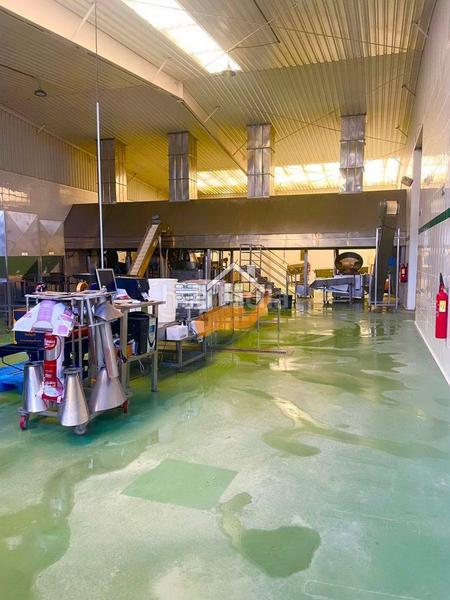 Foto 87bf5487-70e0-470c-b0d4-aa4bb36a2d2e. Bâtiment à usage industriel dans Vélez - Rubio