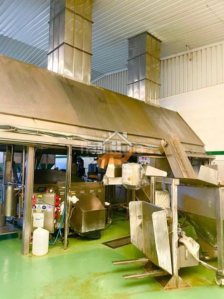 Foto 9e944012-5edd-461d-9f1a-8e4dbea425c2. Bâtiment à usage industriel dans Vélez - Rubio