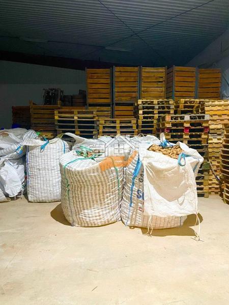 Foto db7f016c-3a8e-44b9-ac33-323f6fd8ad86. Bâtiment à usage industriel dans Vélez - Rubio