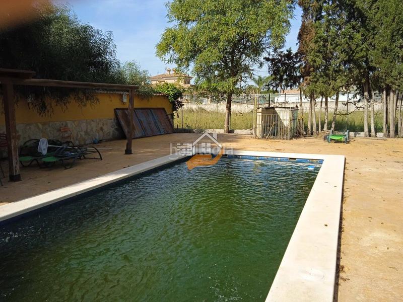 Foto bb1c5d0e-7cf8-498c-9a9f-d5ec38823c99. Xalet amb aparcament a Torreagüera Murcia