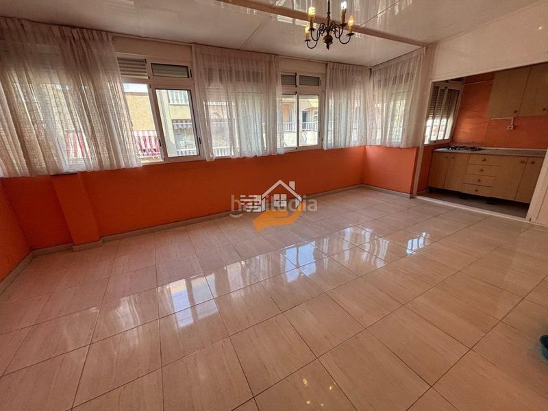 Foto 5a0b05d7-5766-4acb-8595-4d76f0f785c8. Piccolo appartamento in Zona Playa de los Locos Torrevieja