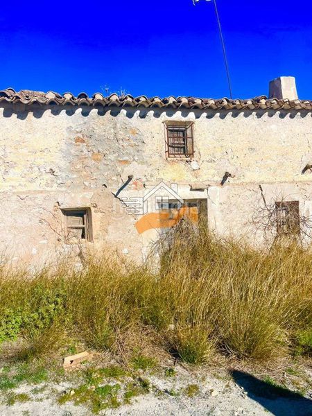 Foto f5121dac-71a5-48f4-b884-8fe5c44cb99c. Masia a Vélez - Rubio