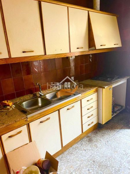 Foto aabc9d4a-9849-45ca-a0f2-3db3aad08b5e. Casa adossada a Chirivel