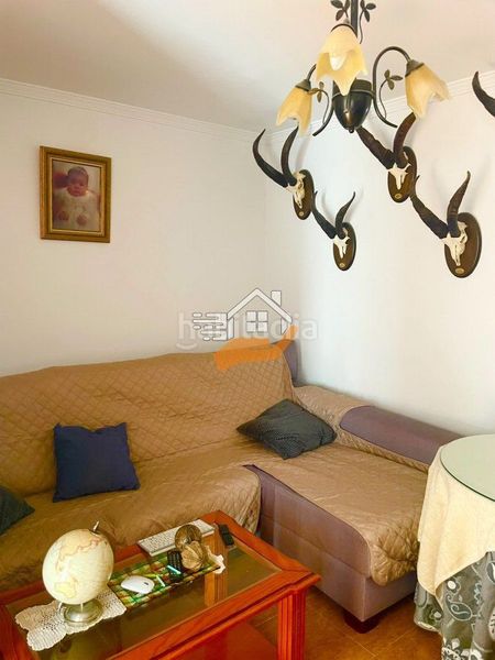 Foto 6af3f10a-a0d1-42cd-9257-f45ccb79c807. Casa adossada a Oria