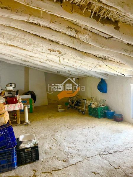 Foto 7f57b0a5-94d0-4cda-9031-c15c62fbc948. Casa adossada a Oria