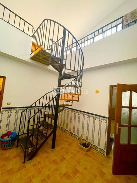 Foto c8097d7c-d858-4506-bc78-2713796661c9. Edificio  en venta en vélezrubio, 6 dormitorios. en Vélez - Rubio