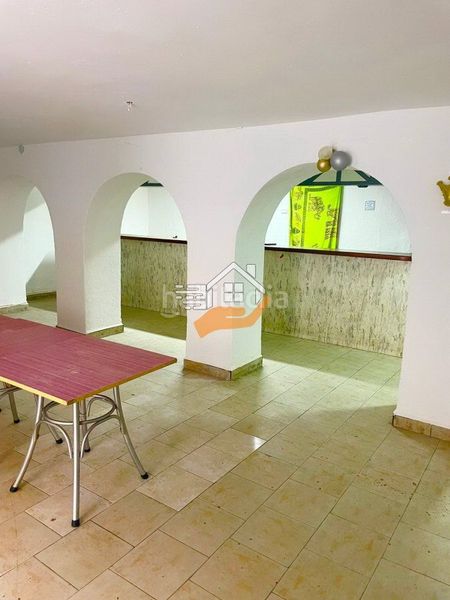Foto 931b562e-1037-4330-8c54-fa335dcac5e3. Local comercial a Vélez - Rubio