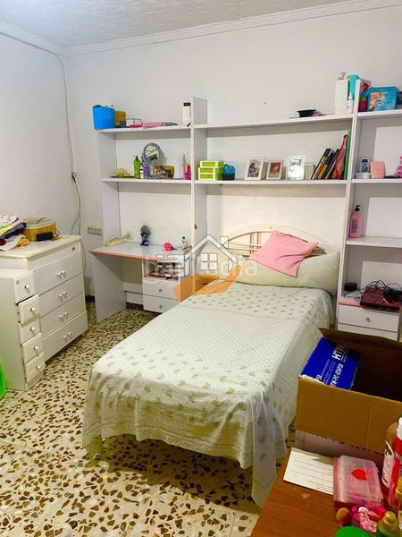 Foto 00aec9fa-a1bd-432e-b500-b0fbed6999e8. Casa adossada amb aparcament a Vélez - Rubio